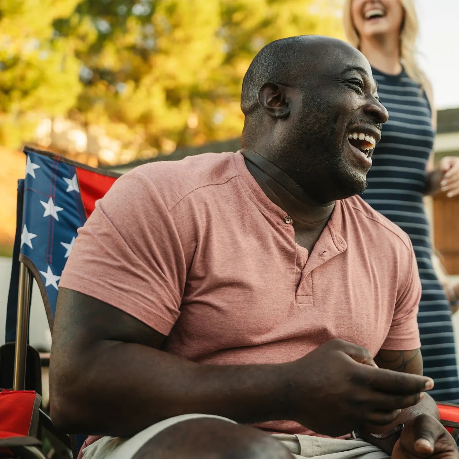 Comfort-Pro-Rocker-USA-Deluxe-Man-Laughing