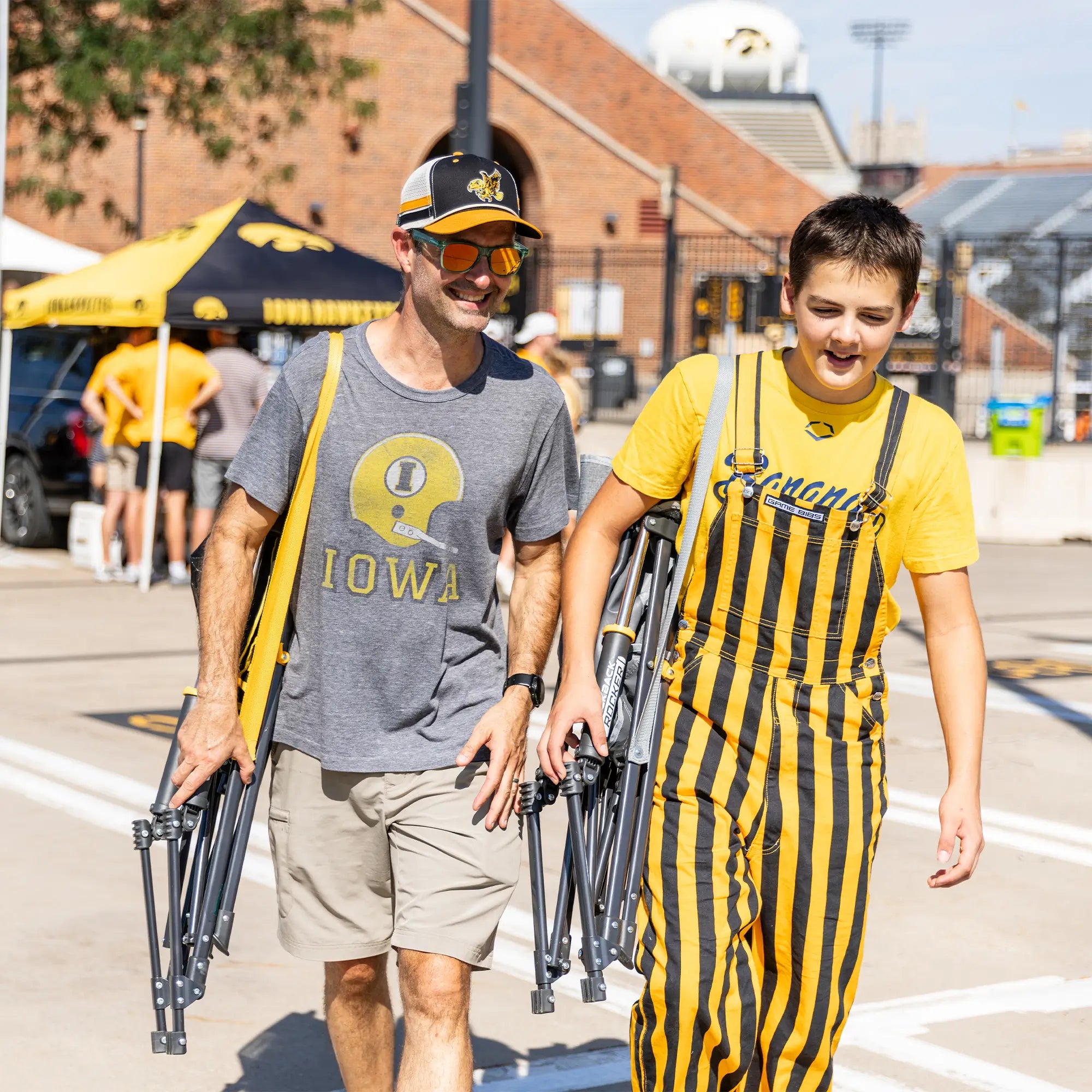 NCAA-Iowa-Lifestyle-4-2000x2000-1