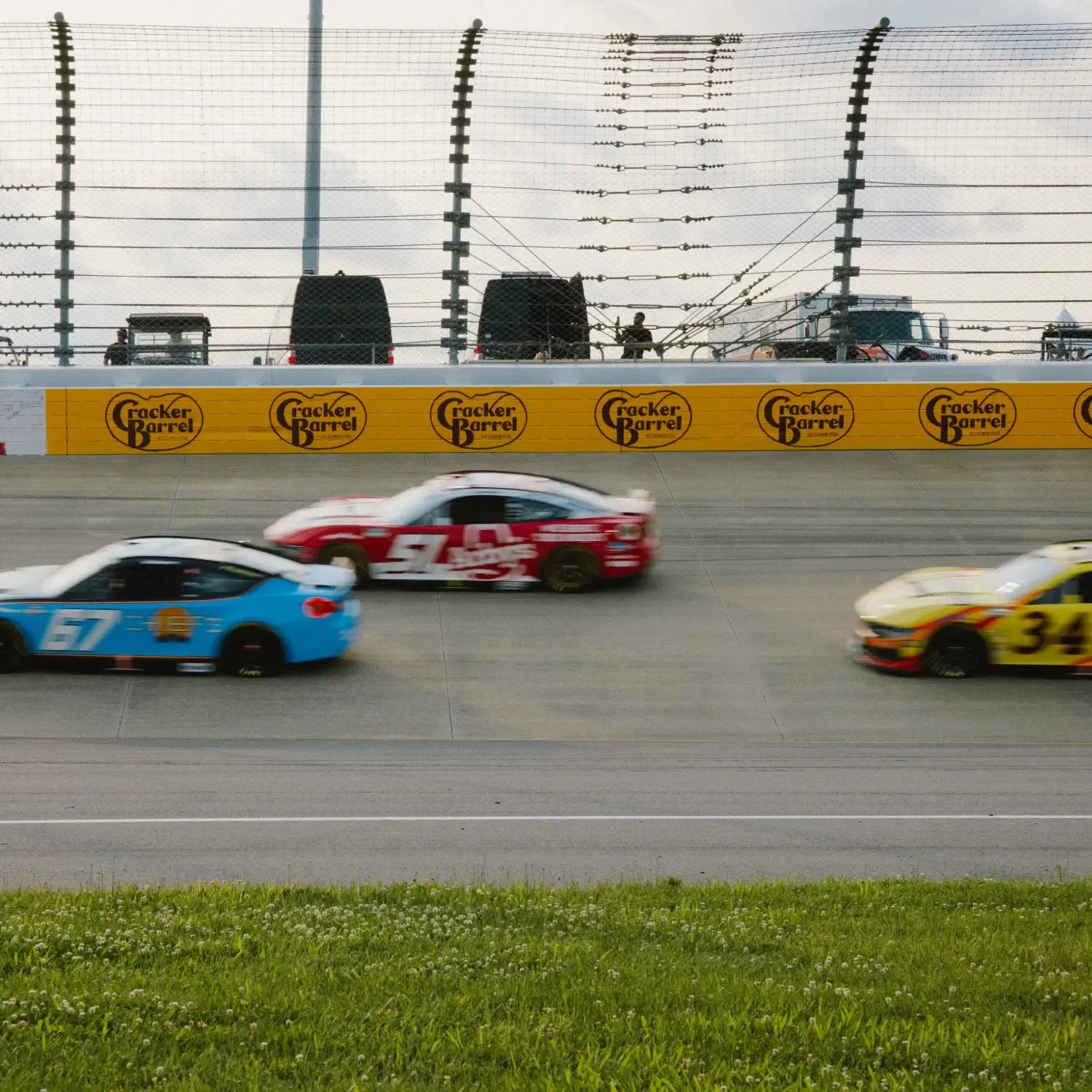 nascar-bundle-lifestyle-5