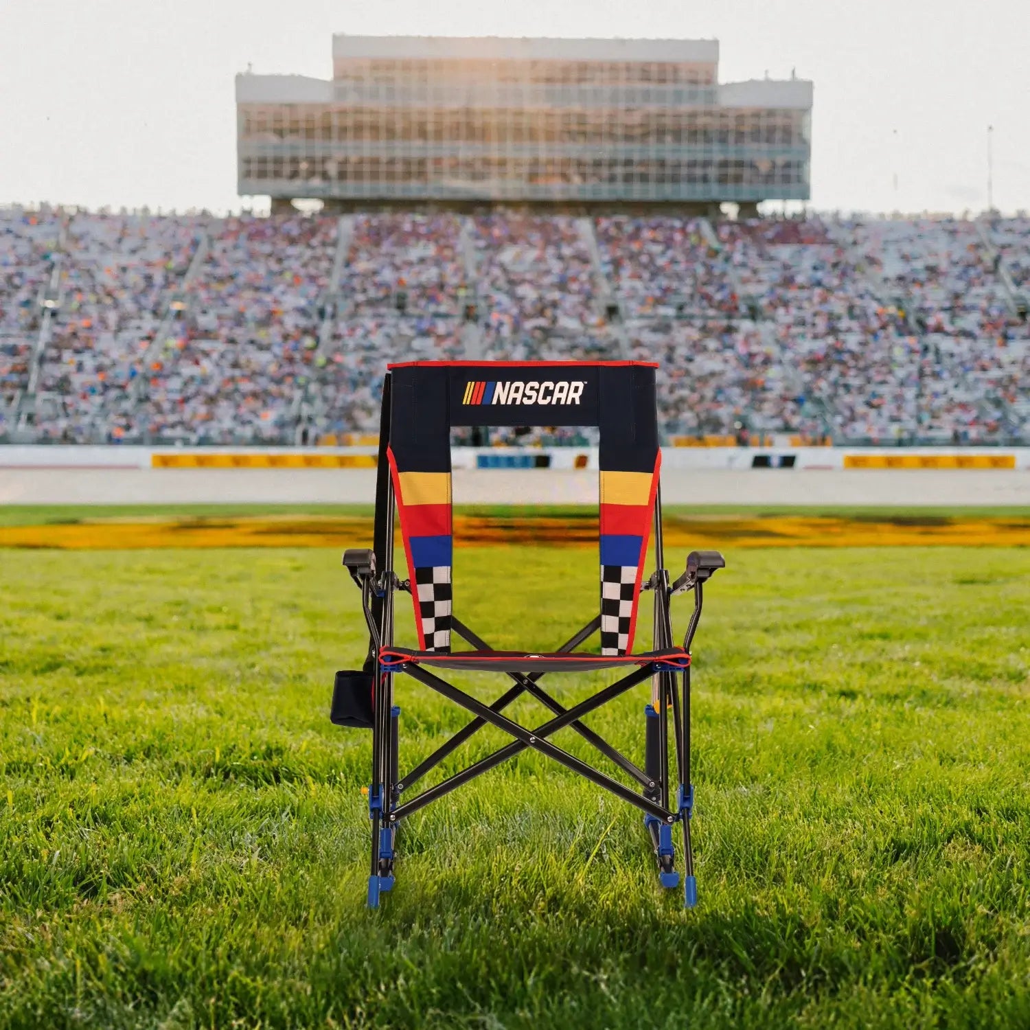 roadtrip-rocker-nascar-for-him-376505-lifestyle-1